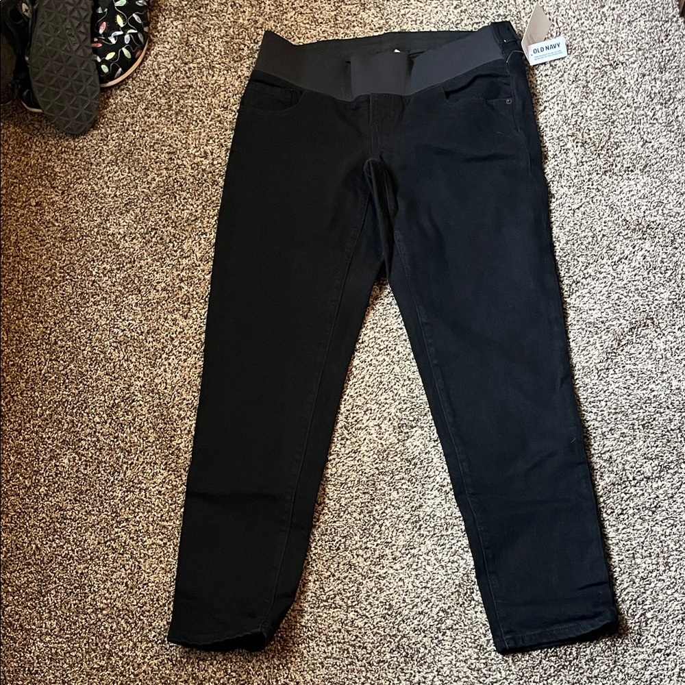 Old Navy Black Women's Maternity with Stretch Waistband